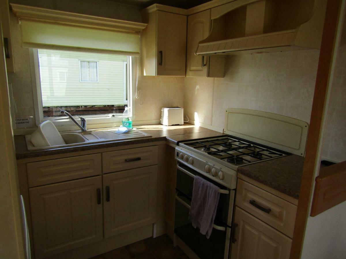 Fenlake Holiday Accommodation Metheringham ภายนอก รูปภาพ