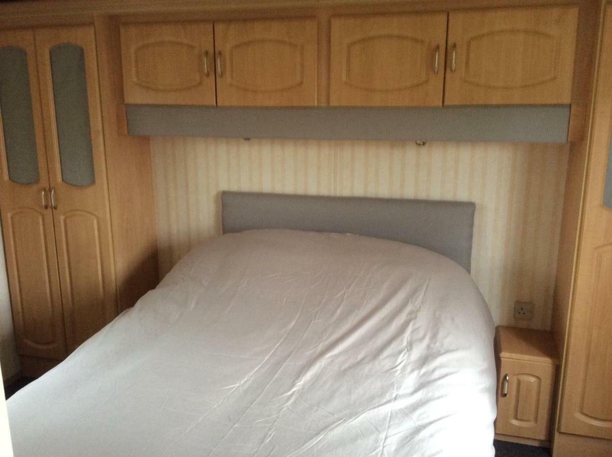 Fenlake Holiday Accommodation Metheringham ภายนอก รูปภาพ